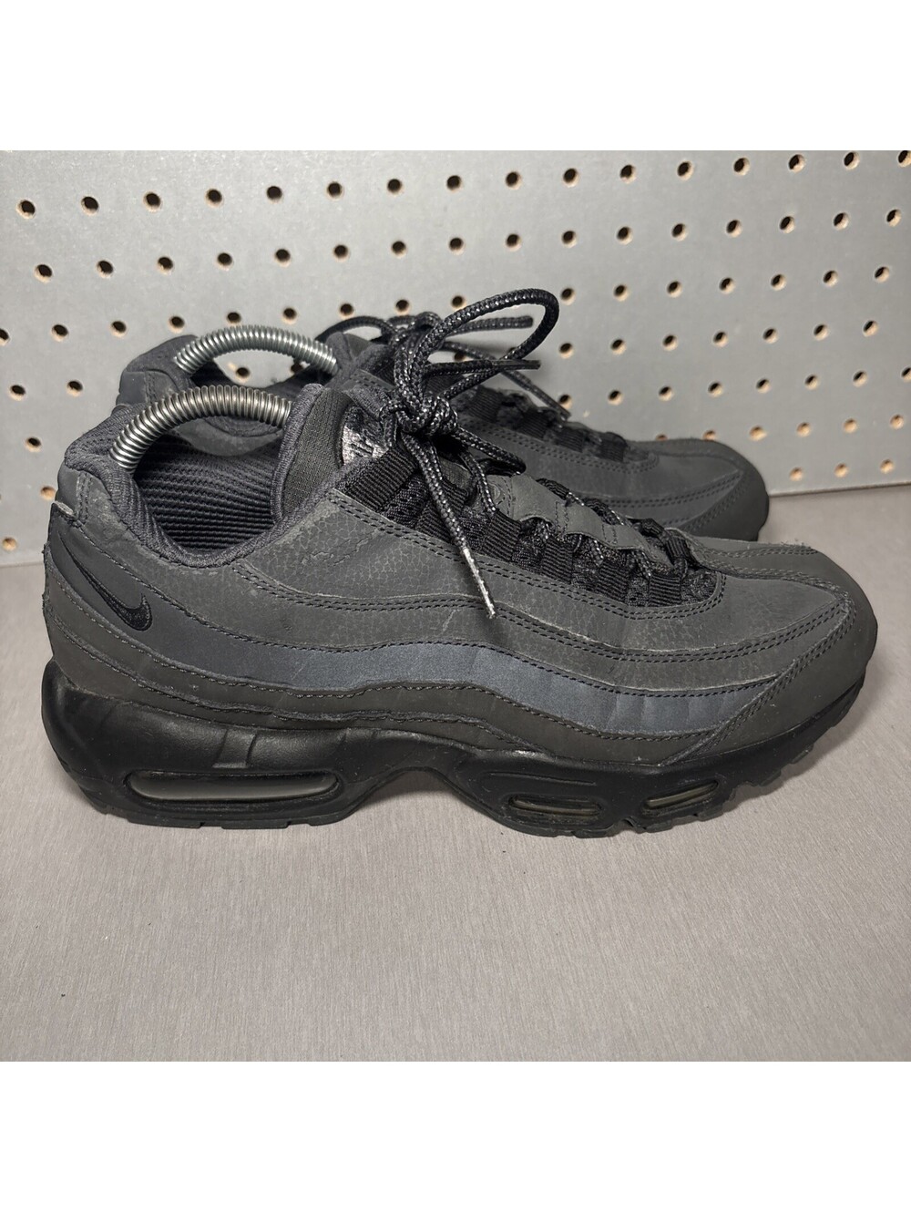 Nike Air Max 95 Essential Anthracite Shoes Mens Sz 8.5 Running Sneakers READ